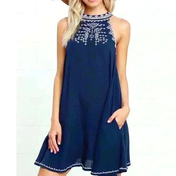 On the road blue halter dress blue, size small - Picture 3 of 5